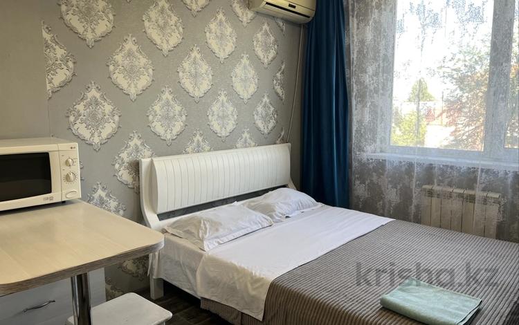 1-бөлмелі пәтер · 20 м² · 6/9 қабат, Казыбек би 125 — Досмухамедова, бағасы: 13 000 ₸ в Алматы, Алмалинский р-н — фото 2
