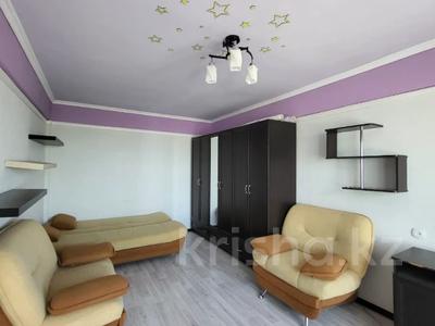 1-комнатная квартира, 36 м², 4/5 этаж, Жастар 37/1 за 15.5 млн 〒 в Усть-Каменогорске