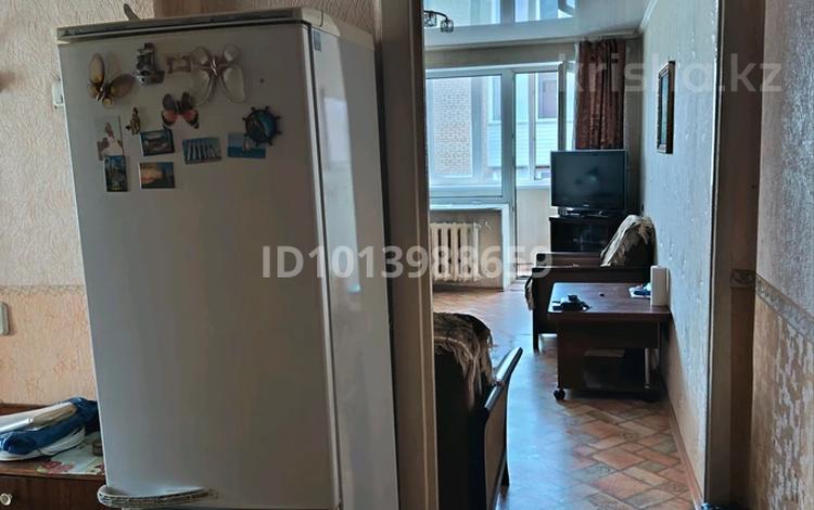 2-комнатная квартира · 41.9 м² · 5/5 этаж, Интернациональная 39 — Школа 7 за 18.5 млн ₸ в Петропавловске — фото 2