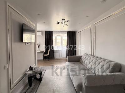 2-комнатная квартира · 40 м² · 4/4 этаж, Толе би 54 — Трактир Медведь/Кафе Арбат за 18 000 ₸ в Таразе
