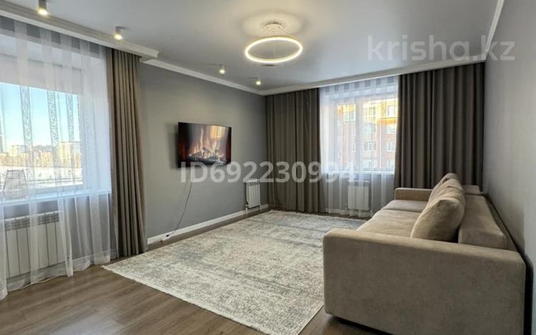 2-комнатная квартира, 65 м², 4/6 этаж, Назарбаева 229 — район Арман кала