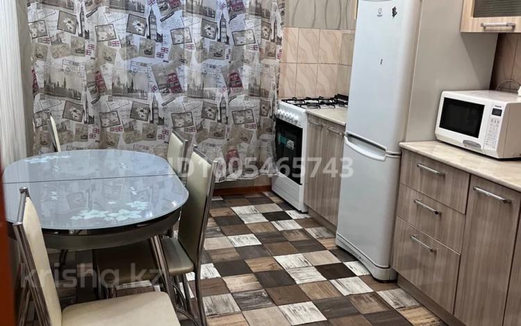 2-бөлмелі пәтер · 70 м² · 9/9 қабат, Құлагер ш/а., бағасы: 250 000 ₸ в Алматы, Жетысуский р-н — фото 2