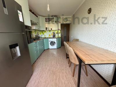 3-бөлмелі пәтер · 81 м² · 3/5 қабат, 5-й Микрорайон 11, бағасы: 40 млн ₸ в Костанае