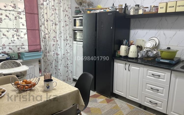 2-бөлмелі пәтер · 47 м² · 1/9 қабат, мкр Юго-Восток, Шапагат 10, бағасы: 19 млн ₸ в Караганде, Казыбек би р-н — фото 9