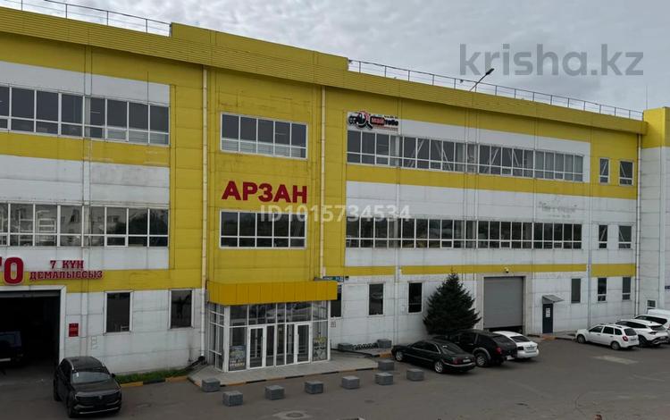 Магазины и бутики · 54 м² за 156 600 ₸ в Астане, р-н Байконур — фото 2