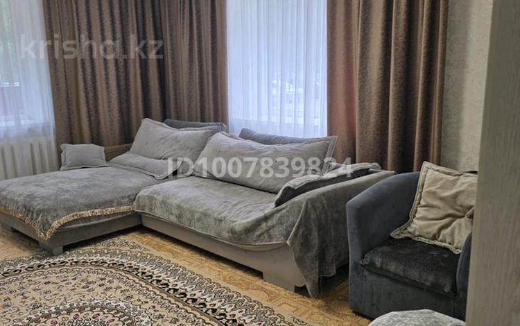 3-бөлмелі пәтер · 90 м² · 1/4 қабат, Канай би 209А, бағасы: 33 млн ₸ в Щучинске — фото 2