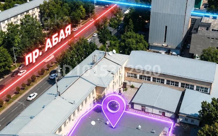 Свободное назначение, офисы, магазины и бутики, склады, общепит, салоны красоты, бани, гостиницы и зоны отдыха, медцентры и аптеки, образование, развлечения · 883.7 м² за 500 млн ₸ в Алматы, Бостандыкский р-н — фото 8