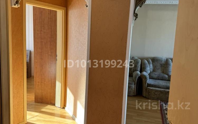 3-комнатная квартира · 62 м² · 5/5 этаж, мкр Юго-Восток, Карбышева 3 за 19.3 млн ₸ в Караганде, Казыбек би р-н — фото 2