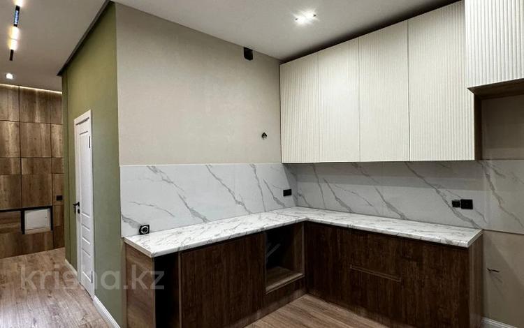 4-бөлмелі пәтер · 165 м² · 8/10 қабат, Байтурсынова 17, бағасы: 129 млн ₸ в Астане, Сарайшык р-н — фото 2