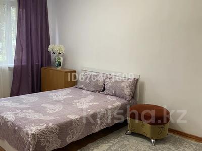 1-комнатная квартира, 38 м², 1/4 этаж посуточно, мкр №3 39А за 10 000 〒 в Алматы, Ауэзовский р-н