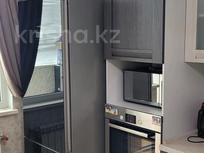 3-бөлмелі пәтер · 110 м² · 10/12 қабат, Кунаева 38, бағасы: 380 000 〒 в Шымкенте