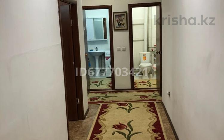 2-комнатная квартира · 68 м² · 2/6 этаж, Ерниязова 16 за 200 000 ₸ в Атырау — фото 2