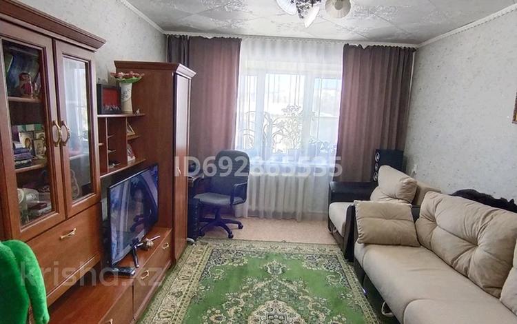 2-комнатная квартира, 46.3 м², 5/5 этаж, Курчатова 1/3 за 5.1 млн 〒 в Алтае — фото 2