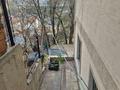 Отдельный дом · 4 комнаты · 176 м² · 6 сот., мкр Ерменсай за 650 000 ₸ в Алматы, Бостандыкский р-н — фото 8