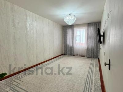 3-комнатная квартира · 70 м² · 5/5 этаж, 27-й мкр 80 за 15.3 млн ₸ в Актау
