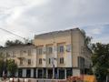 11-бөлмелі пәтер · 300 м² · 3/3 қабат, Богенбай Батыра 117 — Тулебаева, бағасы: 330 млн ₸ в Алматы, Медеуский р-н