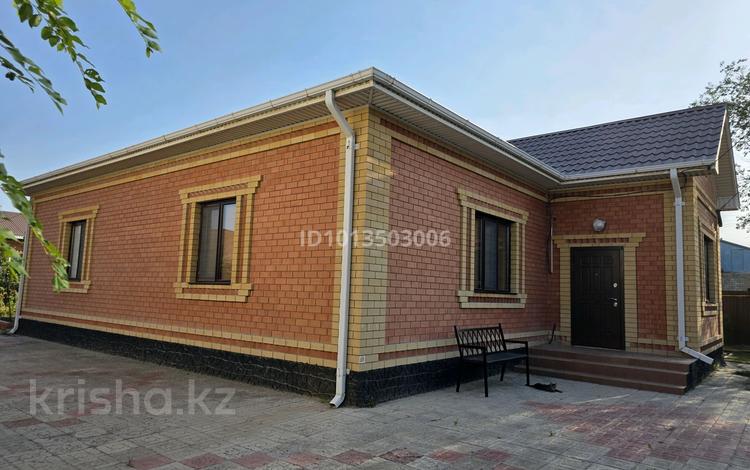 Отдельный дом · 3 комнаты · 174.3 м² · 10 сот., Бердибек Сокпакбаева за 100 млн ₸ в Атырау — фото 8
