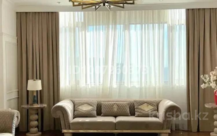 4-комнатная квартира · 130 м² · 3/9 этаж, мкр Нурсая, Абулхайыр хана 74-5 за 40 000 ₸ в Атырау — фото 2