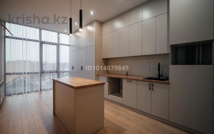2-комнатная квартира · 72 м² · 6/9 этаж, молдагулова — ЖК Орталык за 43 млн ₸ в Уральске — фото 2
