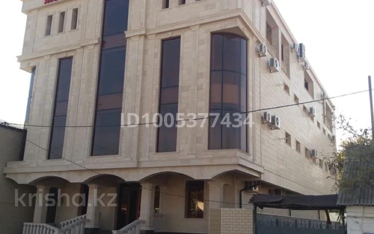 Магазины и бутики · 2236 м² за ~ 6.8 млн 〒 в Шымкенте, Енбекшинский р-н — фото 12