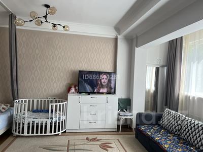 1-комнатная квартира, 40 м², 1/6 этаж, мкр Таусамалы за 26.7 млн 〒 в Алматы, Наурызбайский р-н