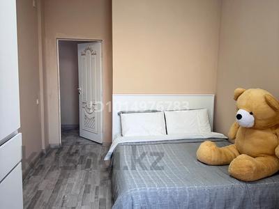 2-комнатная квартира · 62 м² · 2/9 этаж, мкр Нуртас, Жилмассив Нурсат 141 за 18 000 ₸ в Шымкенте, Каратауский р-н