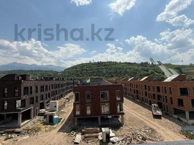 4-бөлмелі пәтер · 236 м², Аль-Фараби 116/31-56, бағасы: 306.8 млн ₸ в Алматы, Медеуский р-н