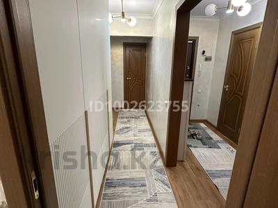 4-бөлмелі пәтер · 85 м² · 2/5 қабат, Ақсай-3А ш/а. 55, бағасы: 55 млн ₸ в Алматы, Ауэзовский р-н