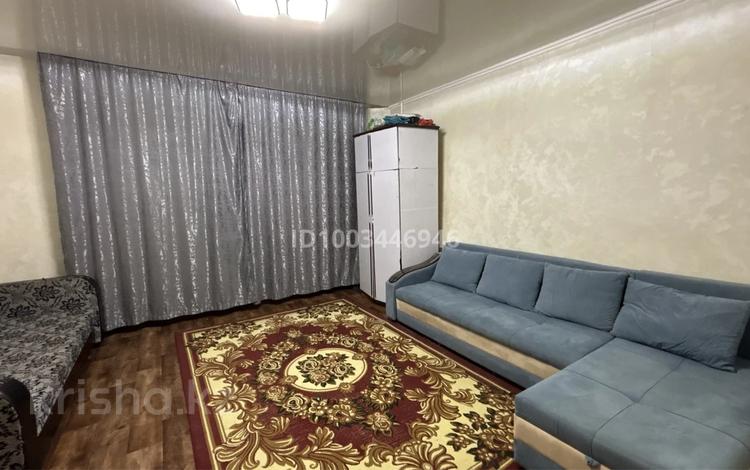 1-бөлмелі пәтер · 40 м² · 2/5 қабат, Степной 1 ш/а. 1, бағасы: 180 000 ₸ в Караганде, Казыбек би р-н — фото 13