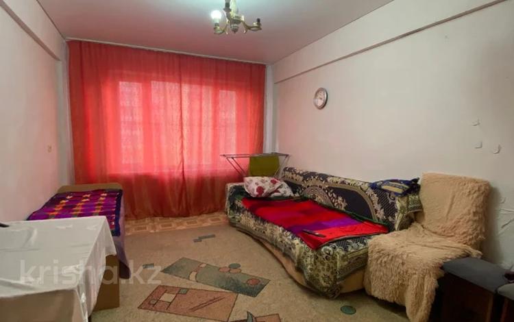 1-комнатная квартира · 30.3 м² · 4/5 этаж, Ауэзова за 11.2 млн 〒 в Семее — фото 2