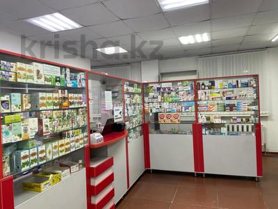 Медцентры и аптеки · 40 м² за 300 000 ₸ в Астане, Сарайшык р-н