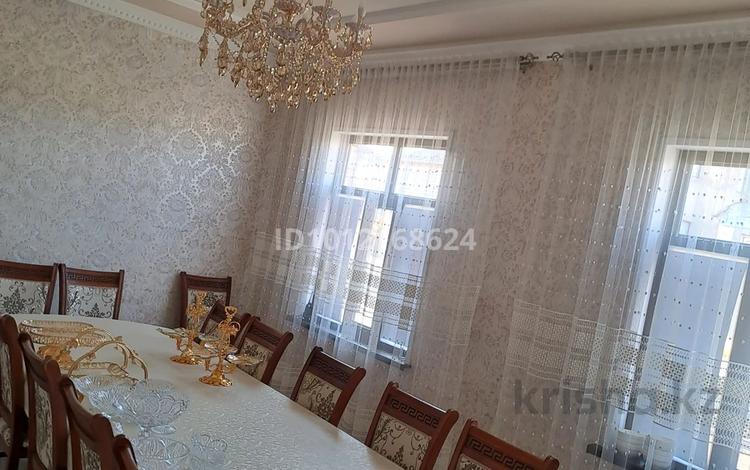 Часть дома · 6 комнат · 179 м² · 8 сот., мкр Достык 18 — Алдиана 18 за 45 млн ₸ в Шымкенте, Абайский р-н — фото 2