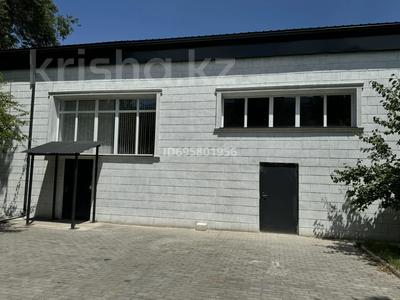 Свободное назначение, офисы, бани, гостиницы и зоны отдыха, медцентры и аптеки, образование · 400 м² за 350 млн 〒 в Конаеве (Капчагай)