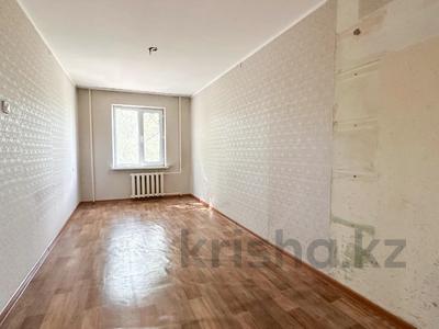3-комнатная квартира · 62 м² · 3/5 этаж, самал за 16.5 млн 〒 в Талдыкоргане, мкр Самал
