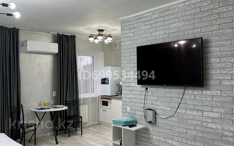 1-комнатная квартира · 34 м² · 4/4 этаж, Чехова 100 — .Акимат, Детский мир, 1 школа, Атриум за 13 000 〒 в Костанае — фото 12