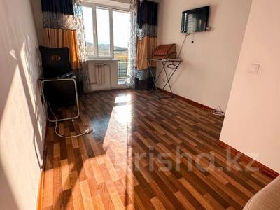 1-бөлмелі пәтер, 38 м², 4/5 қабат, пр Есенберлина 31/3 — КШТ, бағасы: 13.8 млн 〒 в Усть-Каменогорске