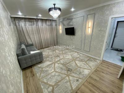 2-комнатная квартира · 69 м² · 1/3 этаж, 4-й микрорайон 13 — 4-й микрорайон 13 дом 20 квартира за 200 000 〒 в Шымкенте, Абайский р-н