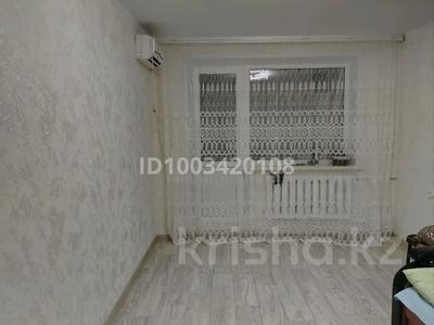 2-комнатная квартира · 44 м² · 5/5 этаж, мкр Юго-Восток, Мкр Юго-Восток, 30й микрорайон 11 — Самади за 15.5 млн ₸ в Караганде, Казыбек би р-н