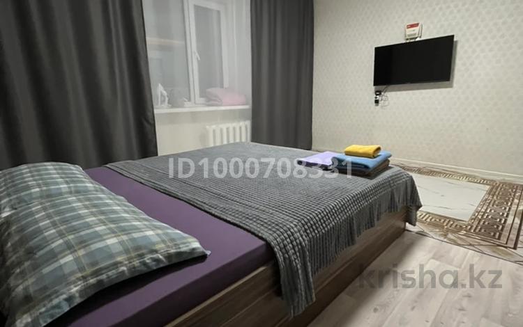 1-комнатная квартира · 35 м² · 2/5 этаж, Абая 153 — Цум март Rauzet супермаркет за 13 000 ₸ в Костанае — фото 6