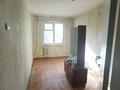 3-бөлмелі пәтер · 63 м² · 3/5 қабат, 7 микрорайон 63 — Момышулы, бағасы: 8 млн ₸ в Темиртау — фото 3