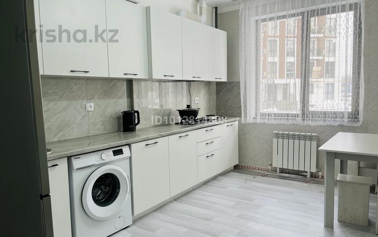 1-бөлмелі пәтер · 40 м², мкр Нуркент 13, бағасы: 15 000 ₸ в Алматы, Алатауский р-н — фото 2