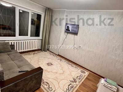 1-комнатная квартира · 33 м² · 1/5 этаж, Космическая 6/1 за 8 000 ₸ в Усть-Каменогорске, Ульбинский