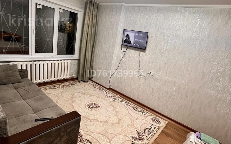 1-комнатная квартира · 33 м² · 1/5 этаж, Космическая 6/1 за 8 000 ₸ в Усть-Каменогорске, Ульбинский — фото 6