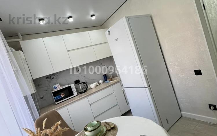 1-бөлмелі пәтер · 38 м² · 1/5 қабат, мкр Кунаева 49, бағасы: 10 000 ₸ в Уральске — фото 20
