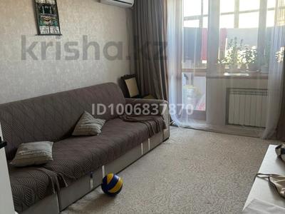 3-комнатная квартира · 58.4 м² · 5/5 этаж, Ихсанова 52 за 19 млн 〒 в Уральске, мкр Школьник