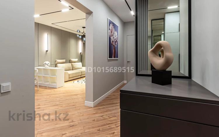 1-комнатная квартира · 60 м² · 11/18 этаж, Аль-Фараби 41/2 за 700 000 ₸ в Алматы, Бостандыкский р-н — фото 2