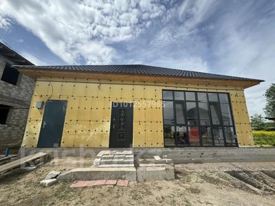 Отдельный дом · 4 комнаты · 187 м² · 6 сот., АКХ Казмис 10/2 за 70 млн ₸ в Кемертогане