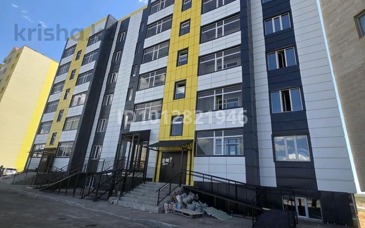 3-комнатная квартира · 83 м² · 1/5 этаж, Майкудук, Майкудук, мкр Голубые пруды 1 — Поликлиника 4 за 25.8 млн ₸ в Караганде, Алихана Бокейханова р-н — фото 2