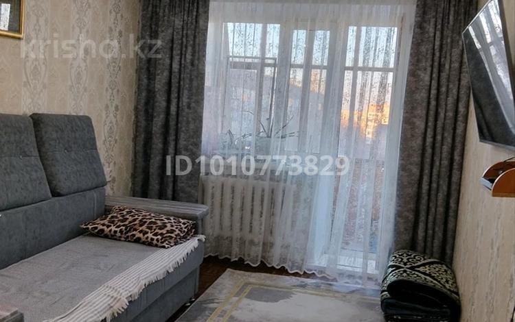2-бөлмелі пәтер · 52 м² · 4/5 қабат, Астана 44, бағасы: 12.5 млн ₸ в Аксу — фото 2