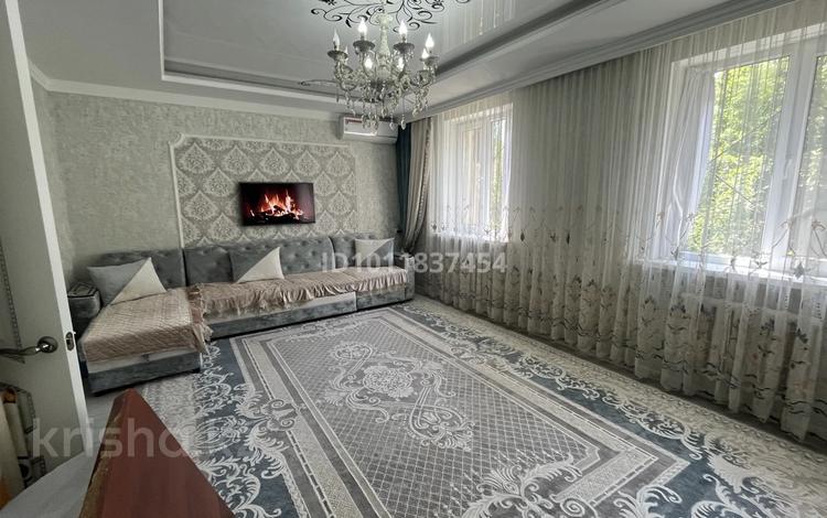 3-бөлмелі пәтер · 81 м² · 1/4 қабат, мкр Нурсат 13, бағасы: 38 млн ₸ в Шымкенте, Каратауский р-н — фото 2
